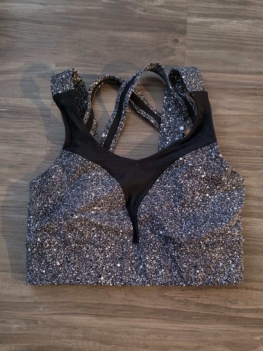 lululemon athletica Black Speckled Crisscross Sports Bra Sz 4